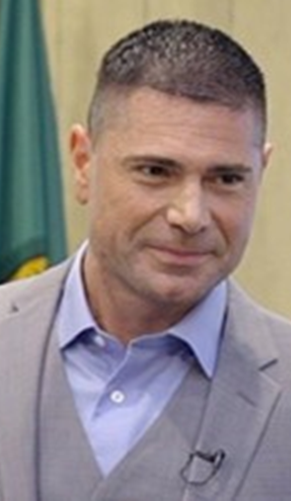 Nicholas-Errico-without-Book.png